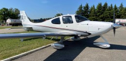 Cirrus SR-22